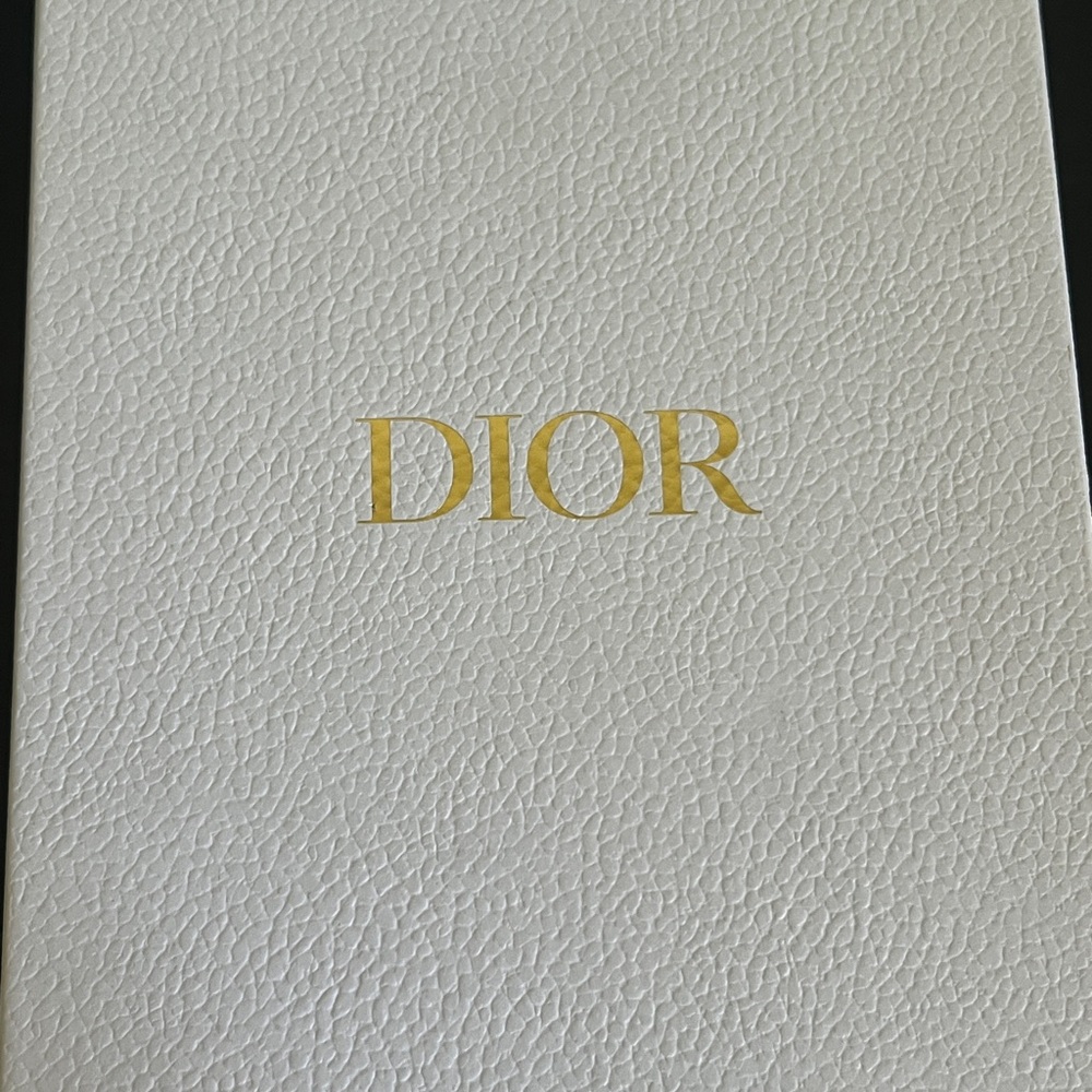 Christian Dior white slingback pump - Picture 8 of 8